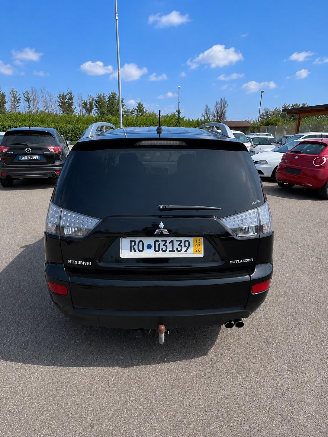 Mitsubishi Outlander 2.0 DI-D Intense DPF
