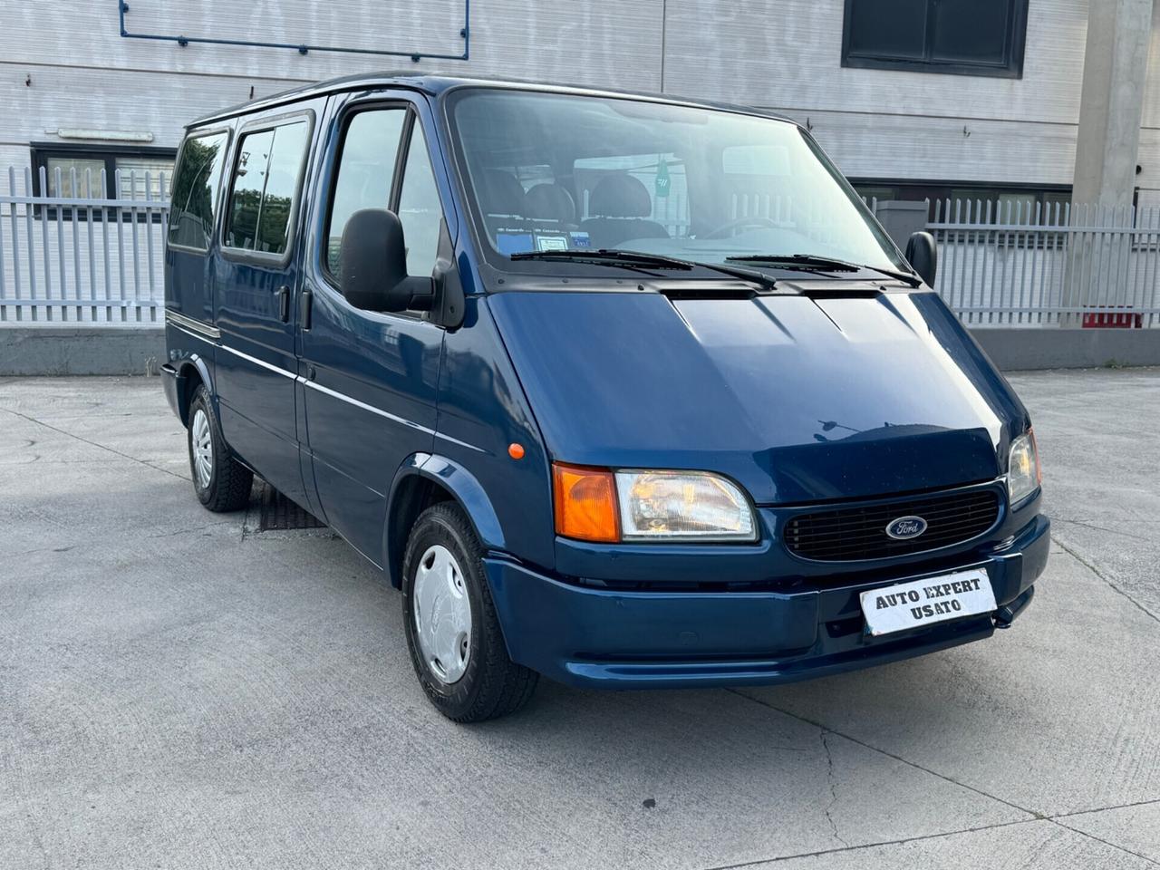 Ford Transit/Tourneo 2.5 TD/100CV PL 9 posti