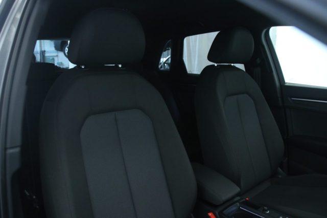 AUDI Q3 35 TDI quattro S tronic Fari LED/ Gancio traino