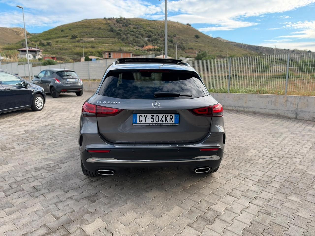 MERCEDES GLA 200D PREMIUM AMG 150CV