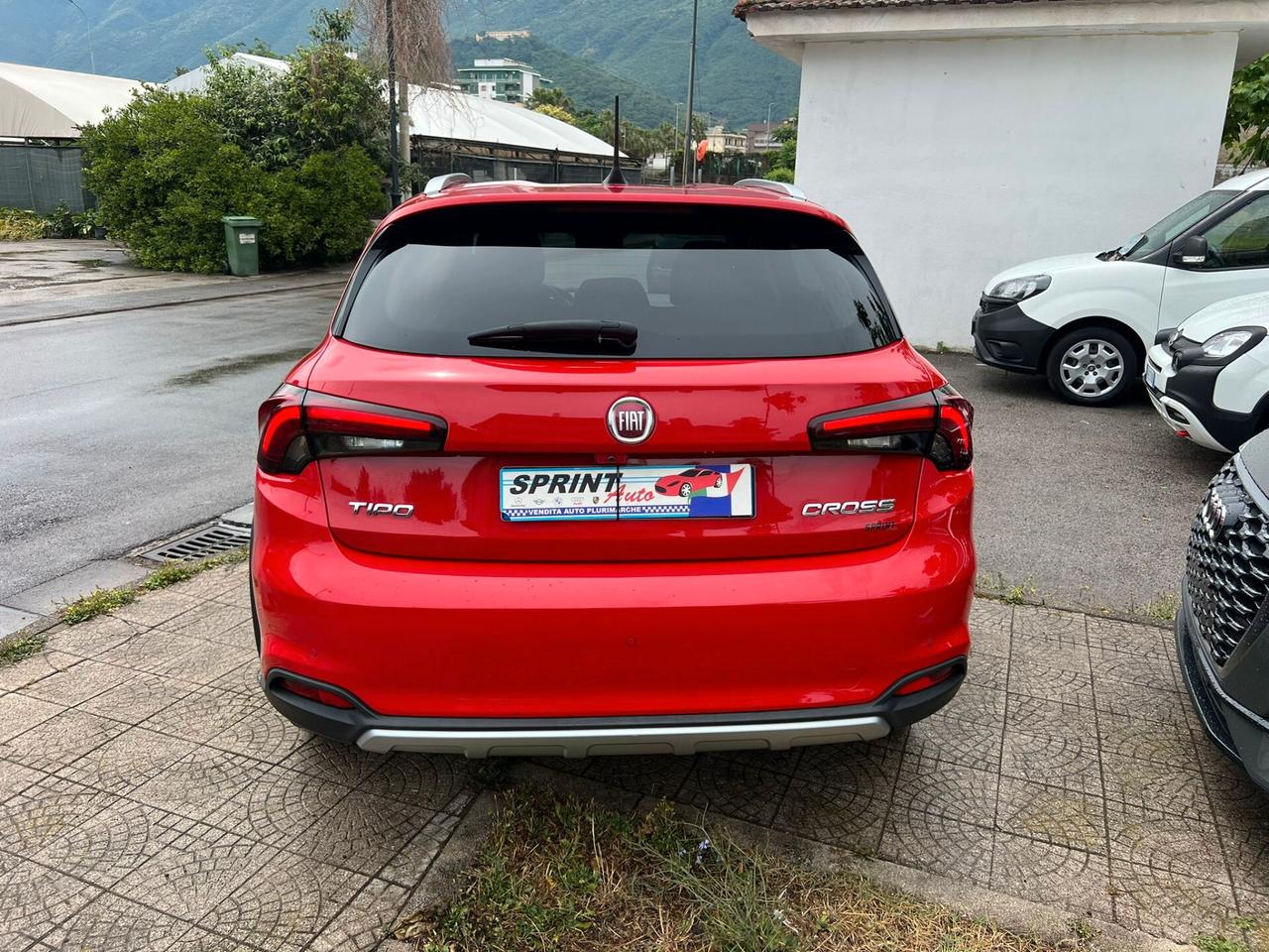 Fiat Tipo 1.6 Mjt S&S 5 porte Cross RED EDITION