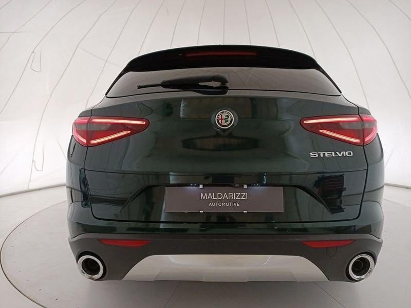Alfa Romeo Stelvio 2020 2.2 t Business rwd 160cv auto