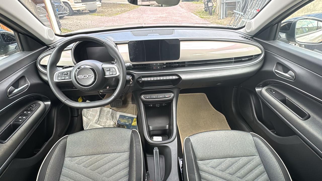 Fiat 600 1.2 Hybrid AUTOMATICA 100 CV ICON 2024 USATO