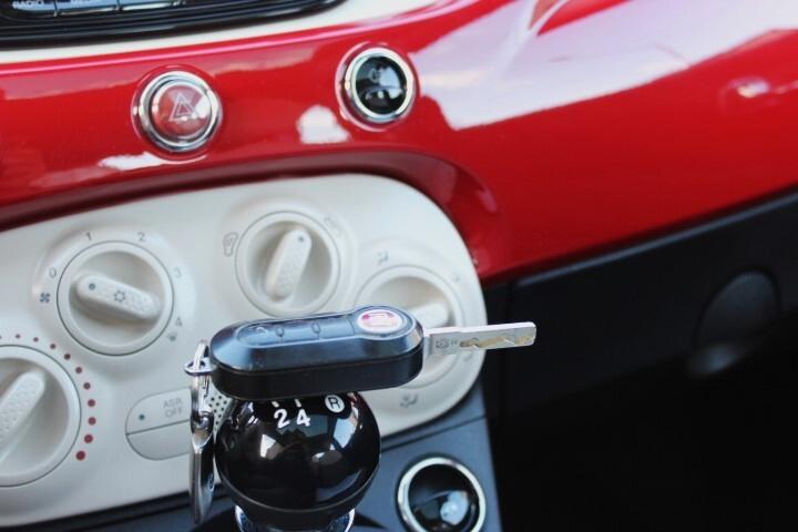 Fiat 500 1.2 Lounge 59.000KM COME NUOVA UNICA UTILIZZATRICE TETTO PANORAMICO CLIMA