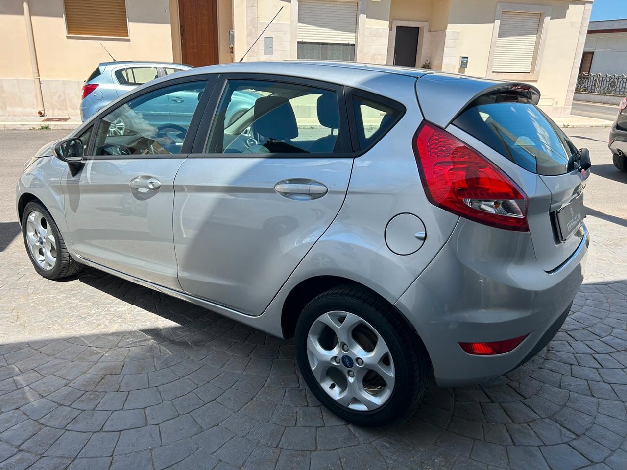 Ford Fiesta 1.4 TDCi 70CV TITANIUM 5P - 2012