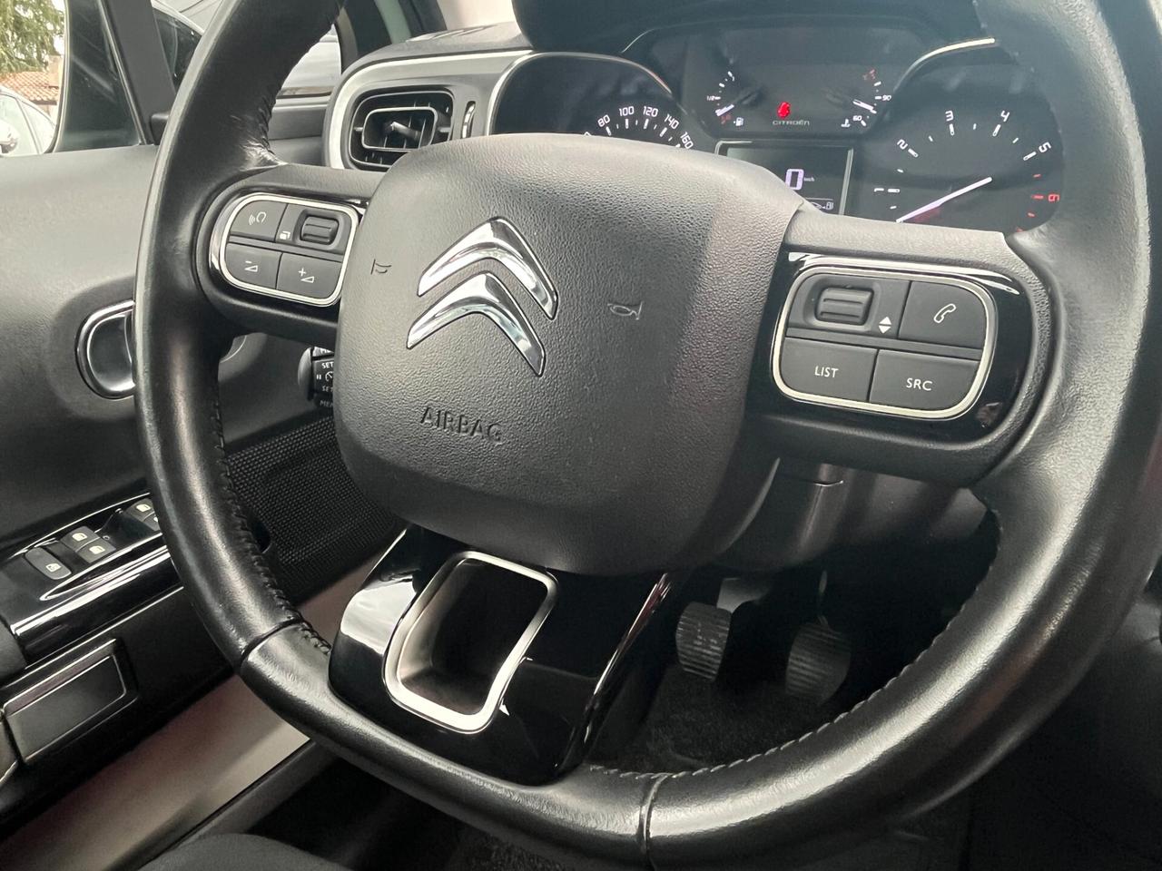 Citroen C3 PureTech 82 cv Shine