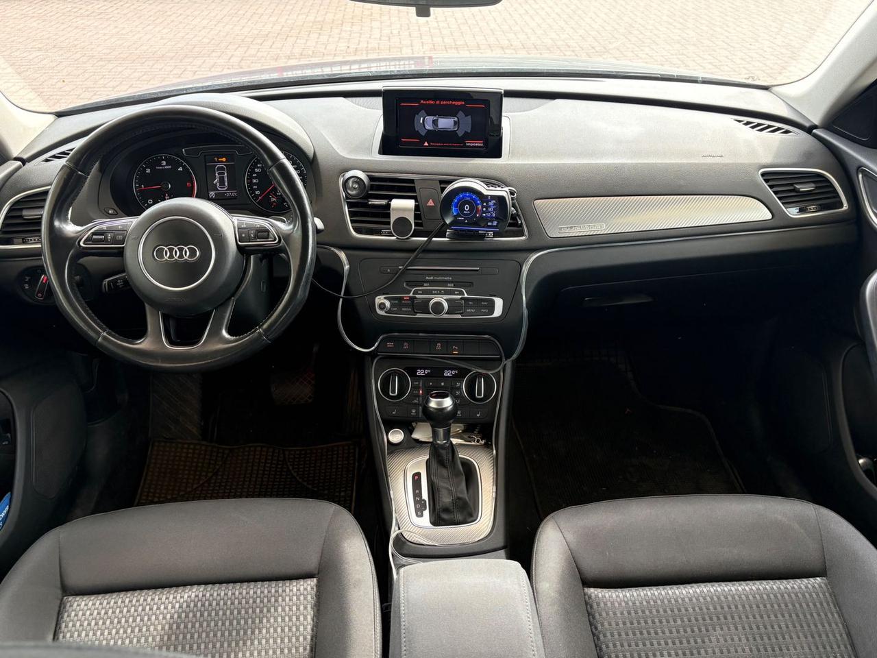 Audi Q3 S Line Edition 2.0 TDI #12042