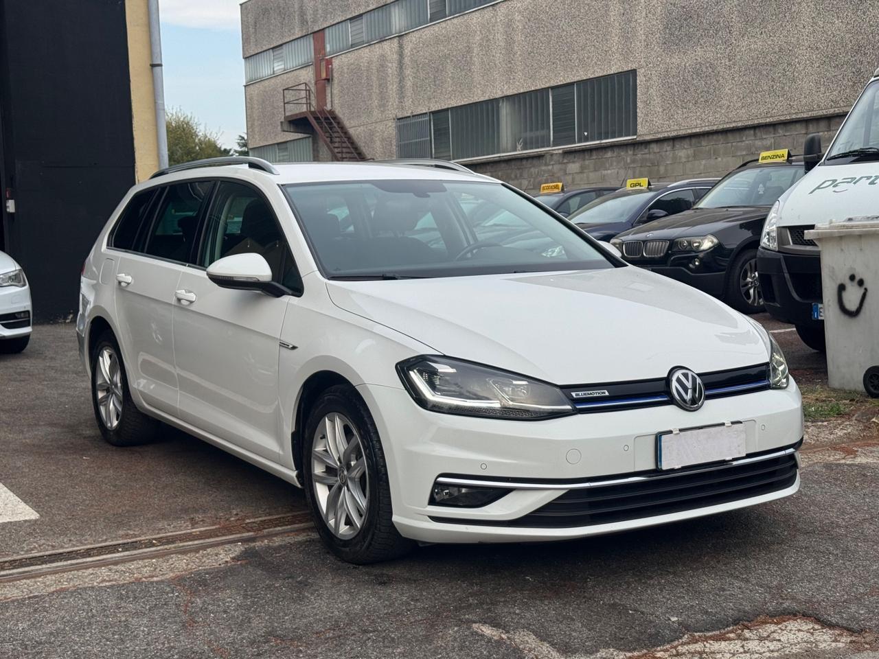 Volkswagen Golf Variant 1.4 TGI DSG Business BlueMotion