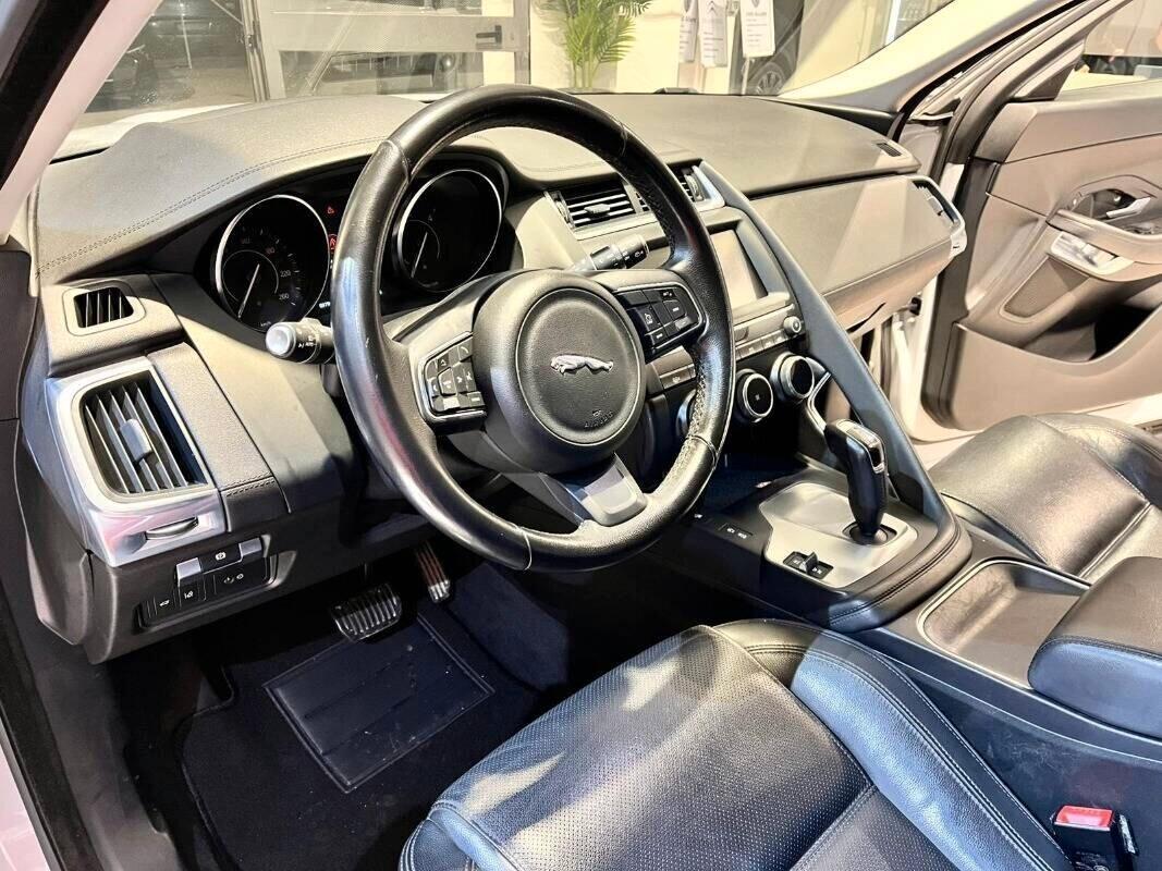Jaguar E-Pace 2.0D 150 CV R-Dynamic
