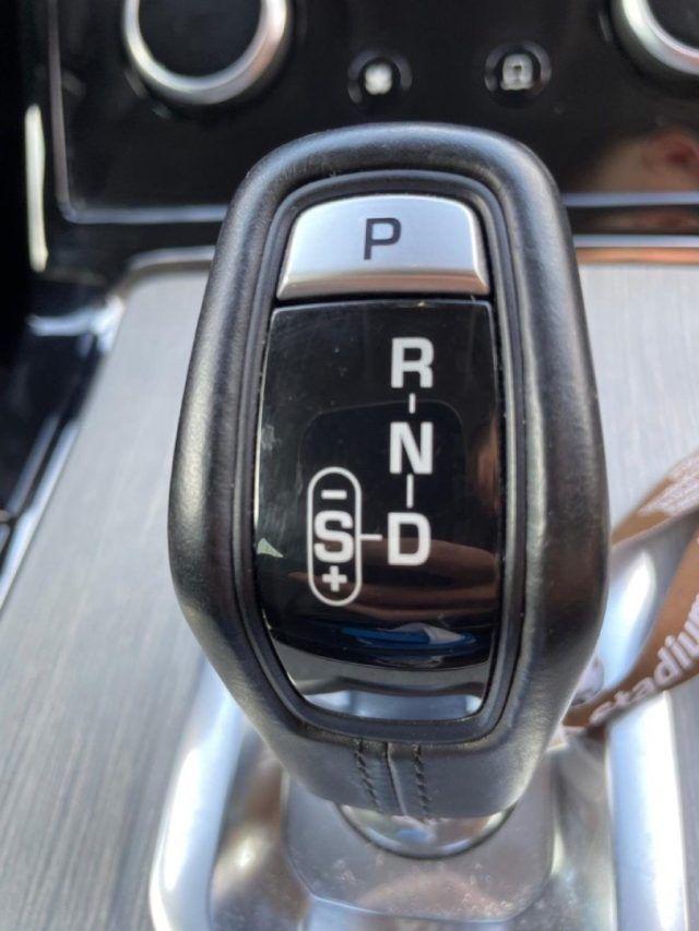 Land Rover Range Rover Evoque 2.0d i4 mhev R-Dynamic HSE awd 180cv auto