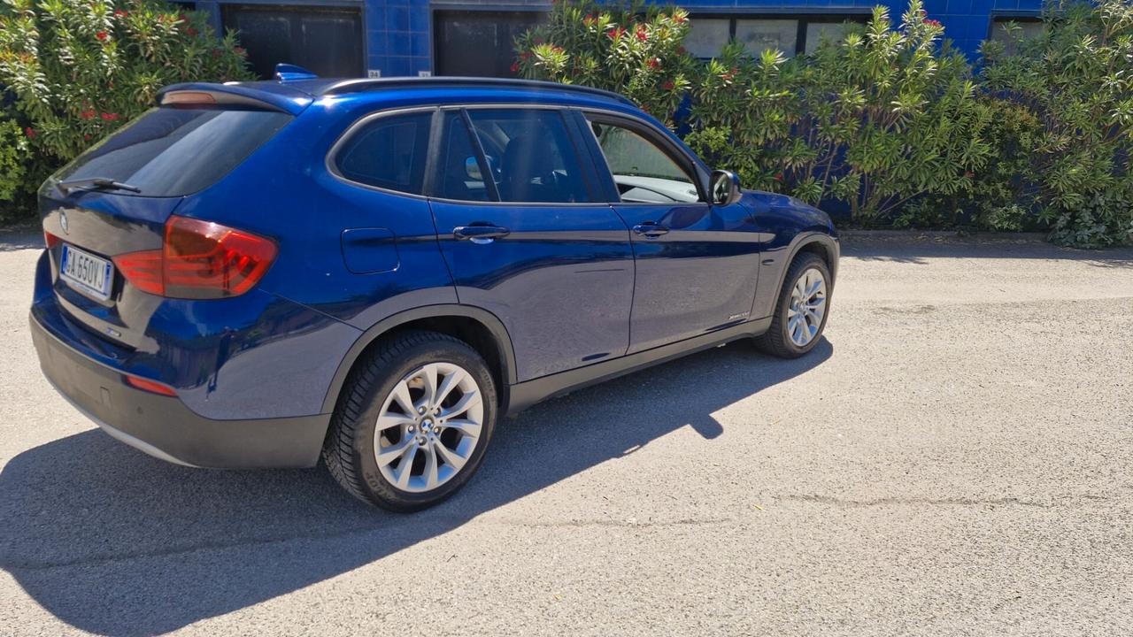 Bmw X1 sDrive20d Eletta 2012