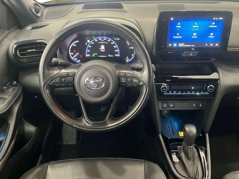 Toyota Yaris Cross Yaris Cross 1.5h Premiere awd-i 116cv e-cvt