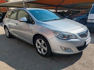 Opel Astra 1.7 CDTI 110CV 5 porte