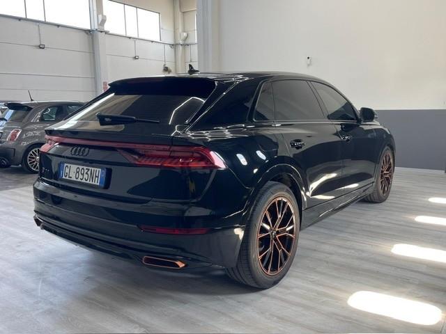 Audi Q8 50 TDI 286 CV quattro tiptronic Sport