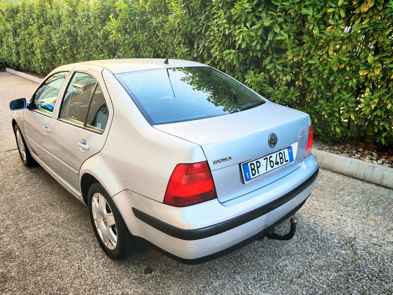 Volkswagen Bora 1.9 TDI/115 CV cat 4motion Highline