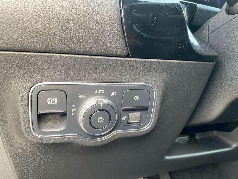 Mercedes-Benz GLA 180 d Sport auto