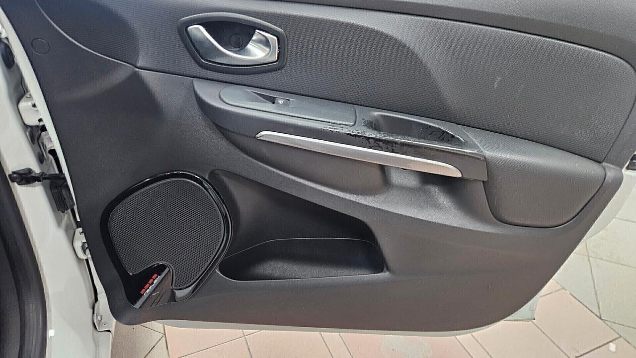 Renault Clio 1.5 DCI 75 CV ALLESTIMENTO COSTUME