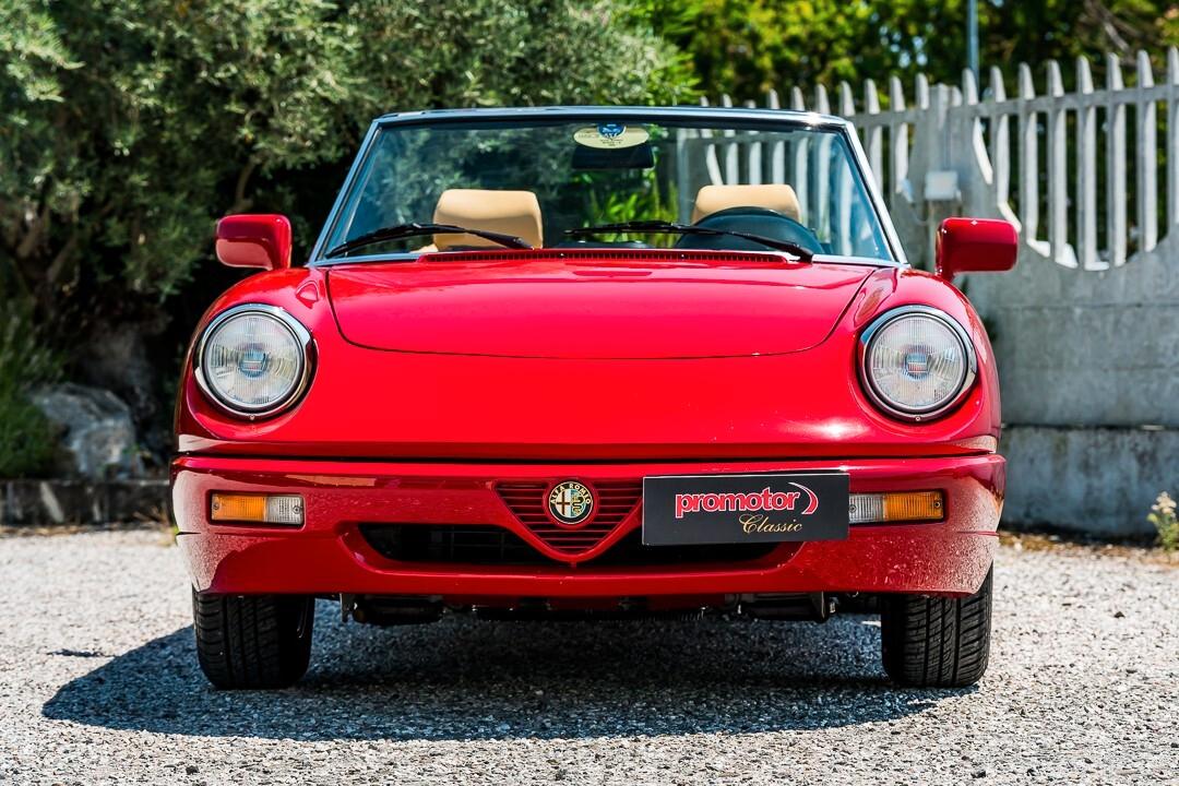 Alfa Romeo Spider 1.6