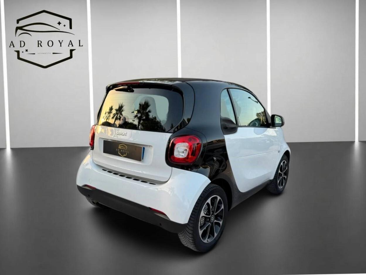 Smart ForTwo 70 1.0 Youngster 10/2017