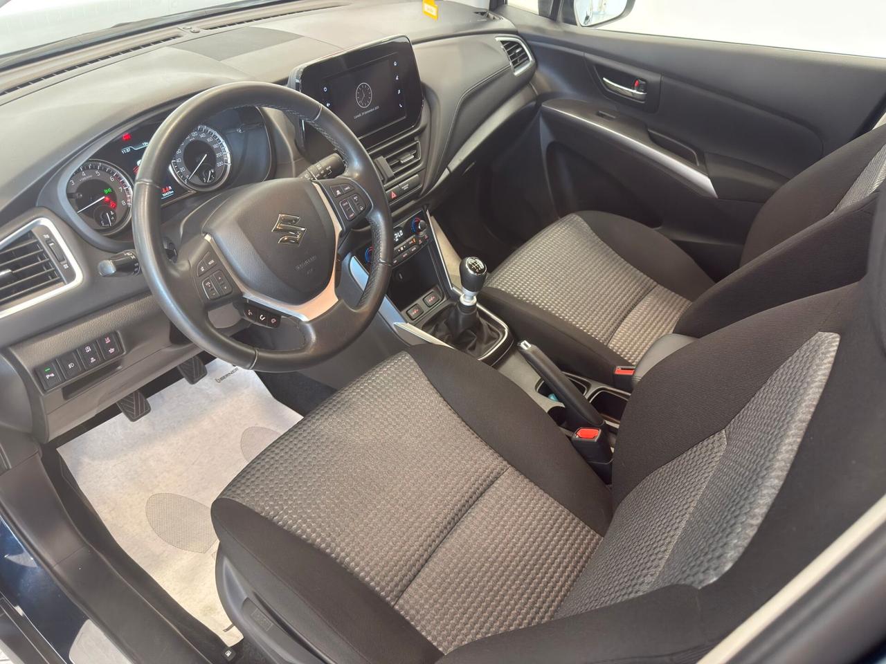 Suzuki S-Cross 1.4 Hybrid Top+