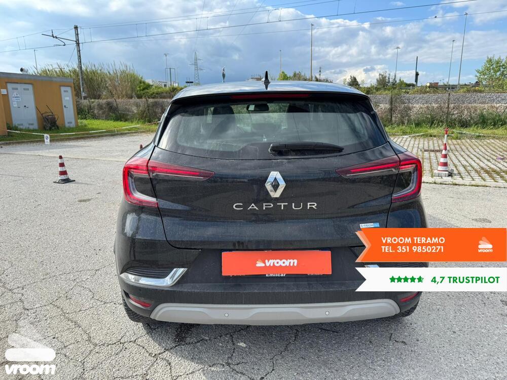 RENAULT Captur Plug-in Hybrid E-Tech 160 CV Intens