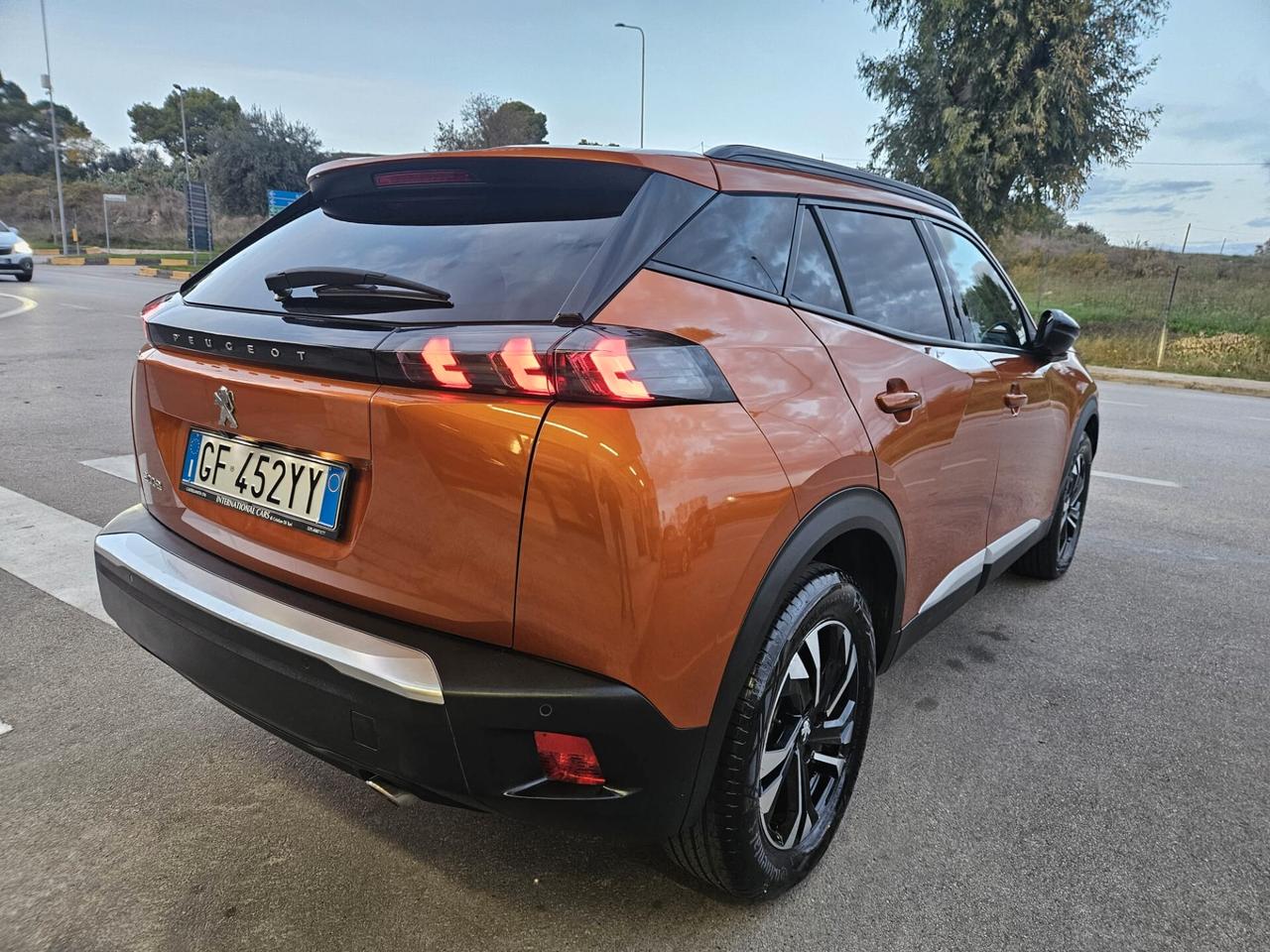 Peugeot 2008 1.5bluehdi Allure Pack110cv 2022 FULL