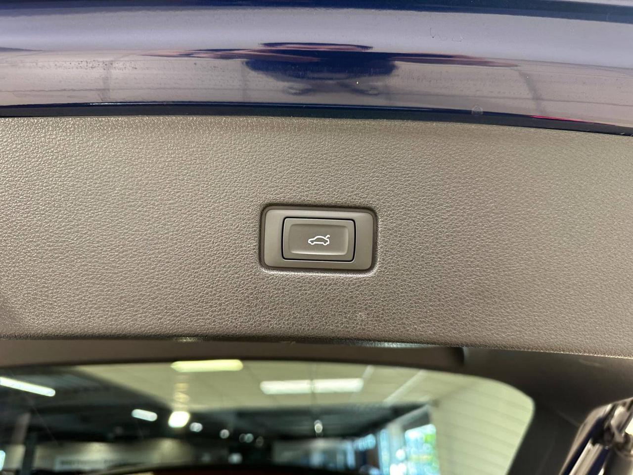 Audi Q8 50 3.0 tdi mhev Quattro 286cv