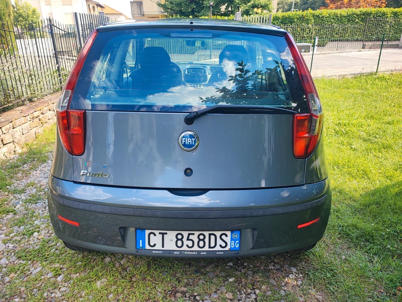 Fiat Punto 1.2 3 porte neopatentati 110 Milà