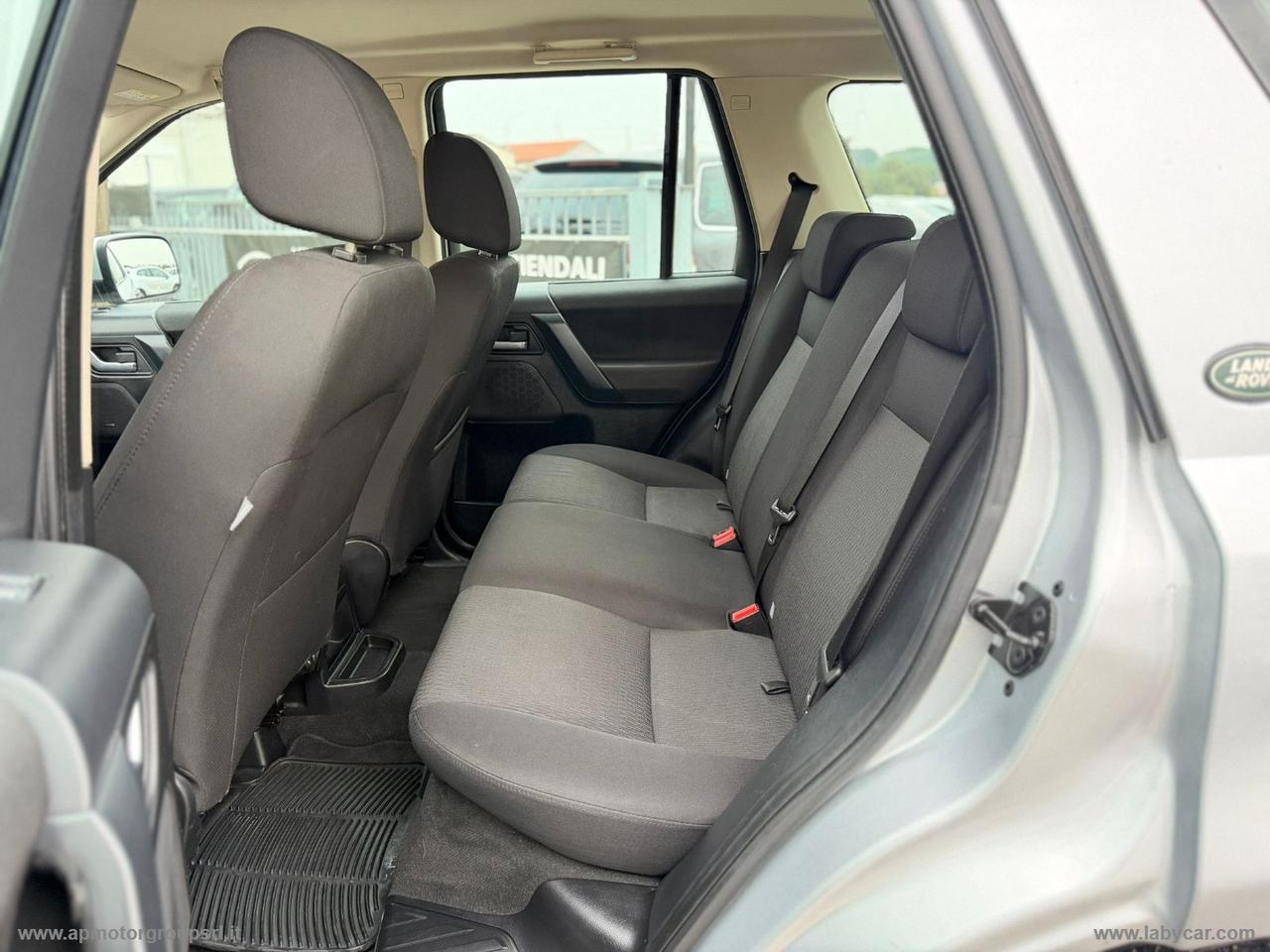 LAND ROVER Freelander 2.2 SD4 S.W. HSE