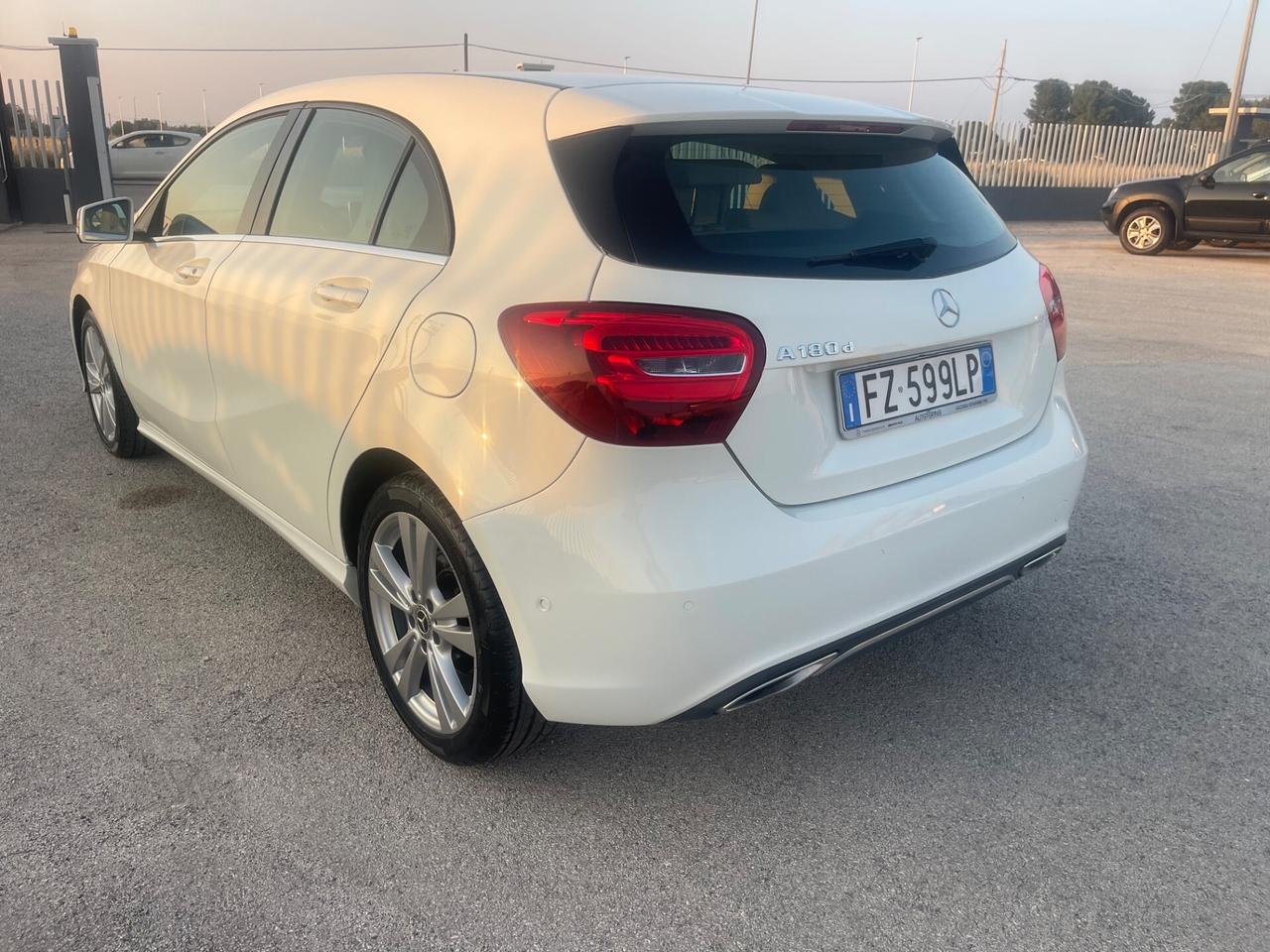 MERCEDES A 180 CDI 110CV SPORT EDITION FULL MY17