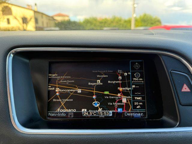AUDI Q5 2.0 TDI quattro S tronic //S LINE//COMMERCIANTI//