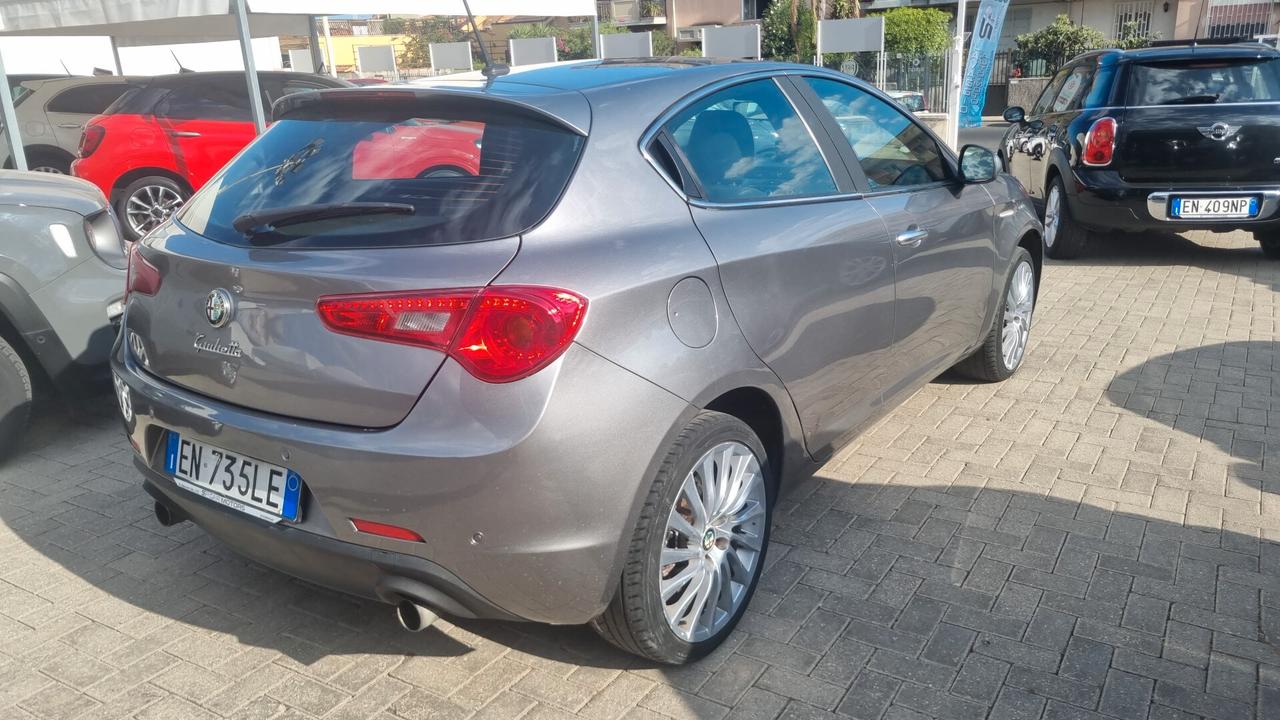 Alfa Romeo Giulietta 2.0 JTDm-2 140 CV Exclusive