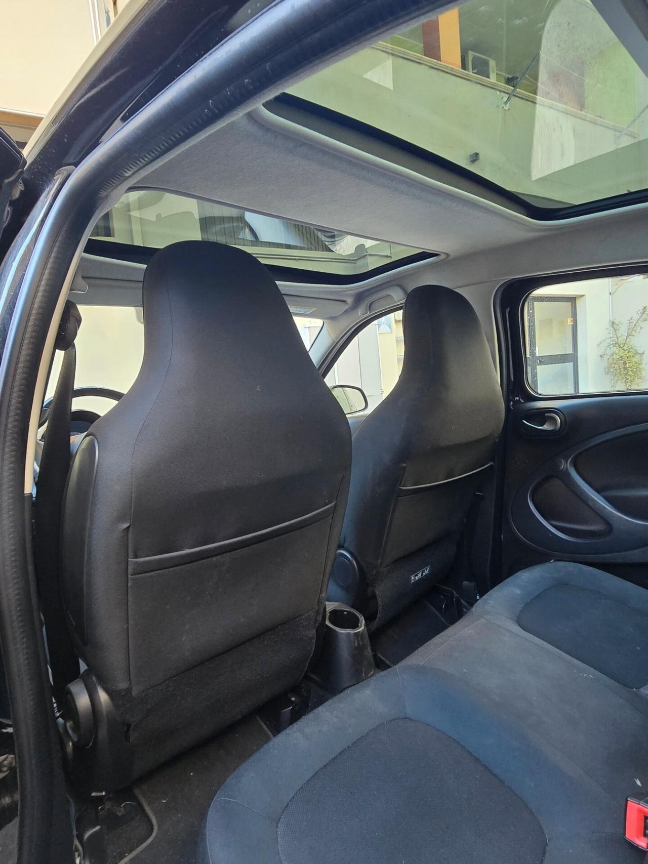 61.000 km - cambio automatico - Smart ForFour 0.9 90cv Turbo twinamic Superpassion