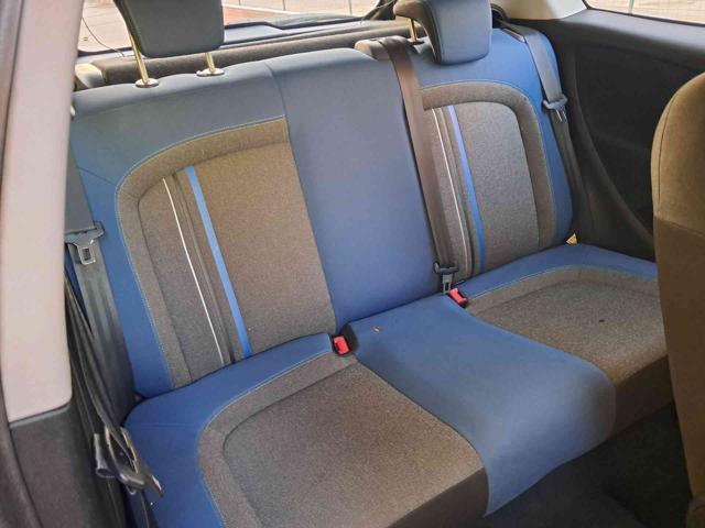 FIAT Punto 1.2 8V 3 porte Lounge NEOPATENTATI