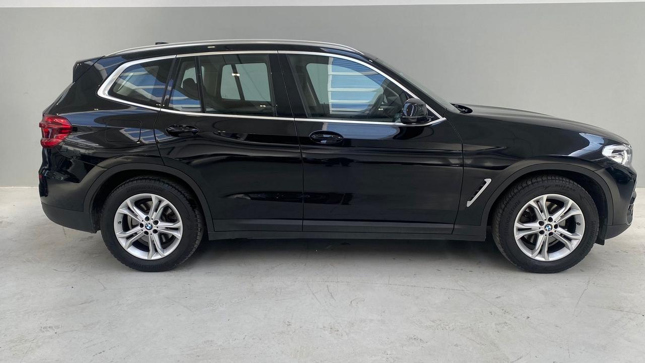 BMW X3 G01 2017 - X3 xdrive20d Business Advantage 190cv auto