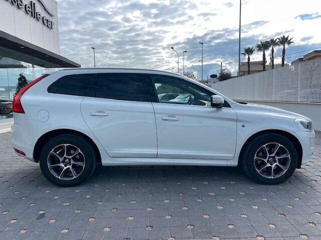 Volvo XC 60 D4 AWD Geartronic Business Plus 2017