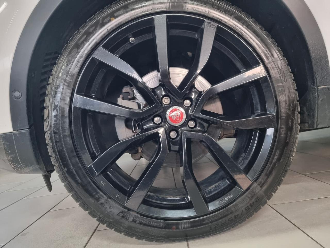 Jaguar E-Pace 2.0D 150 CV AWD R-Dynamic S