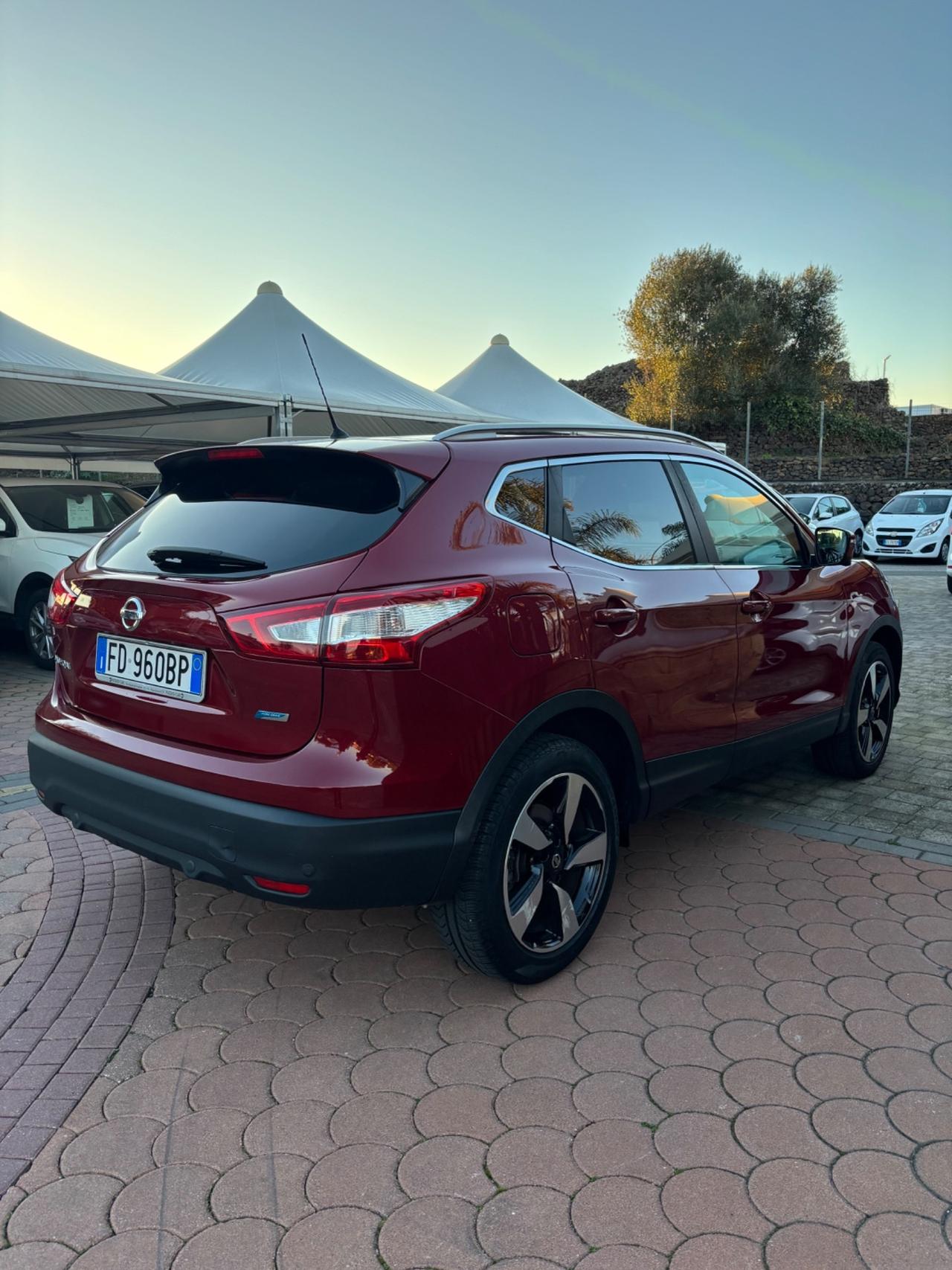 Nissan Qashqai 1.5 dCi Tekna 08/2016