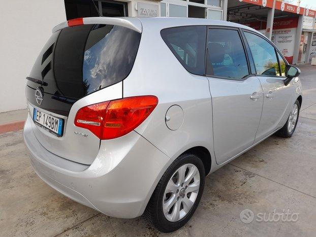 OPEL Meriva 1.3 CDTI COSMO