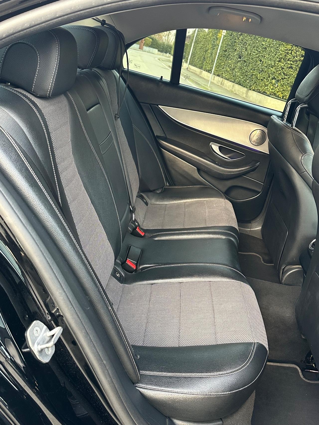 Mercedes-benz E 220 200 d Auto Premium Plus