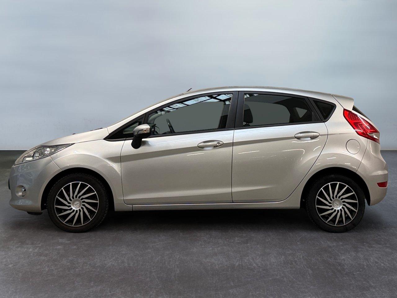 Ford Fiesta 5 Porte Fiesta 5p 1.2 16v + c/esp 82cv E5