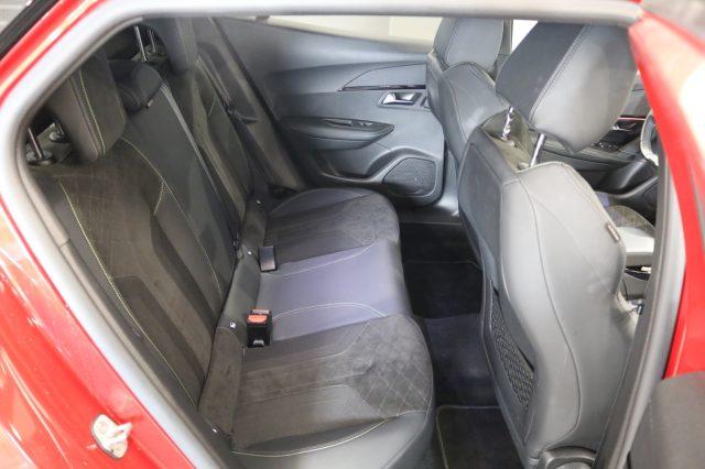PEUGEOT 2008 BlueHDi 130 S&S EAT8 GT Pack