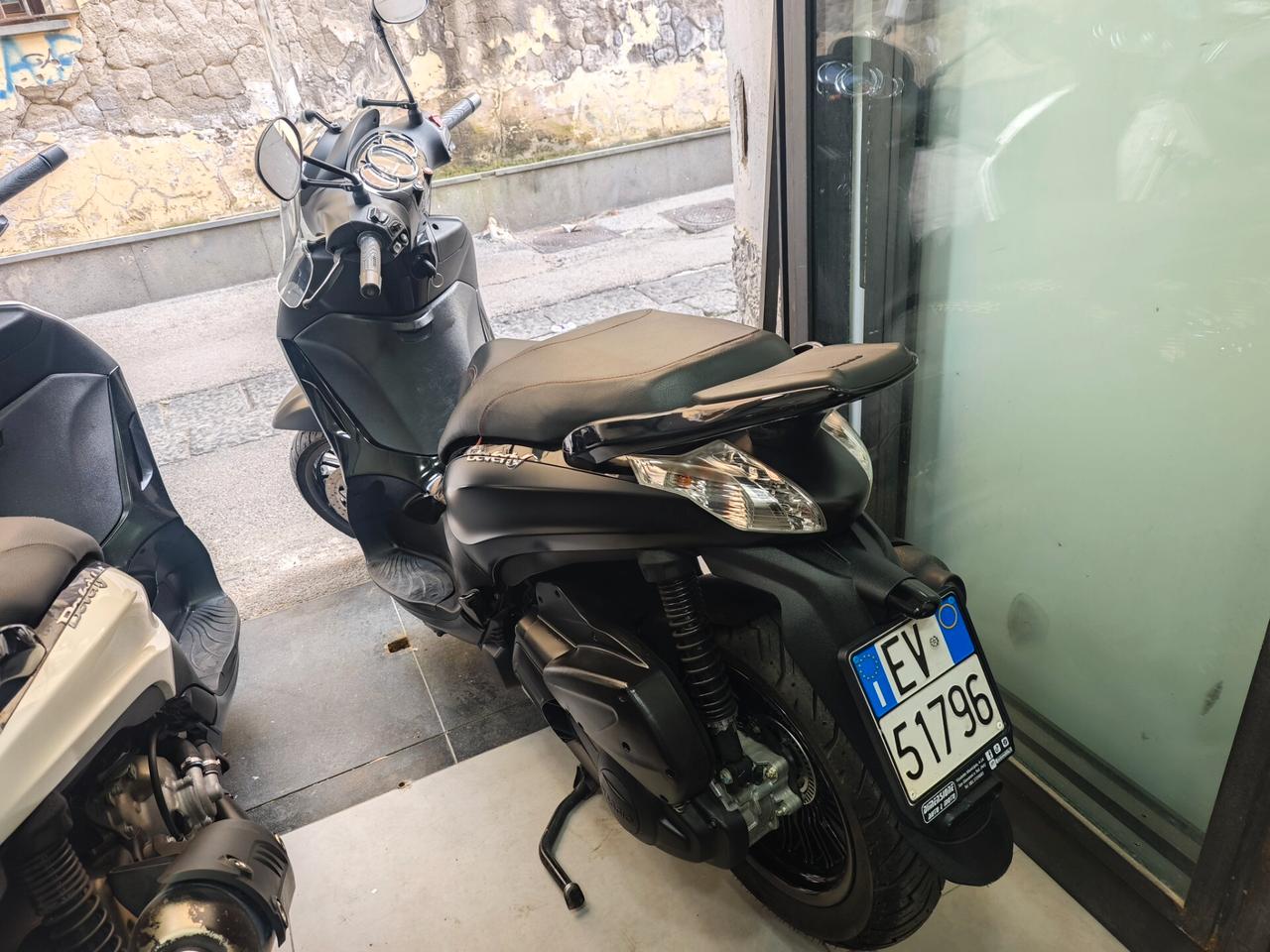 Piaggio Beverly 300 i.e. led 2021