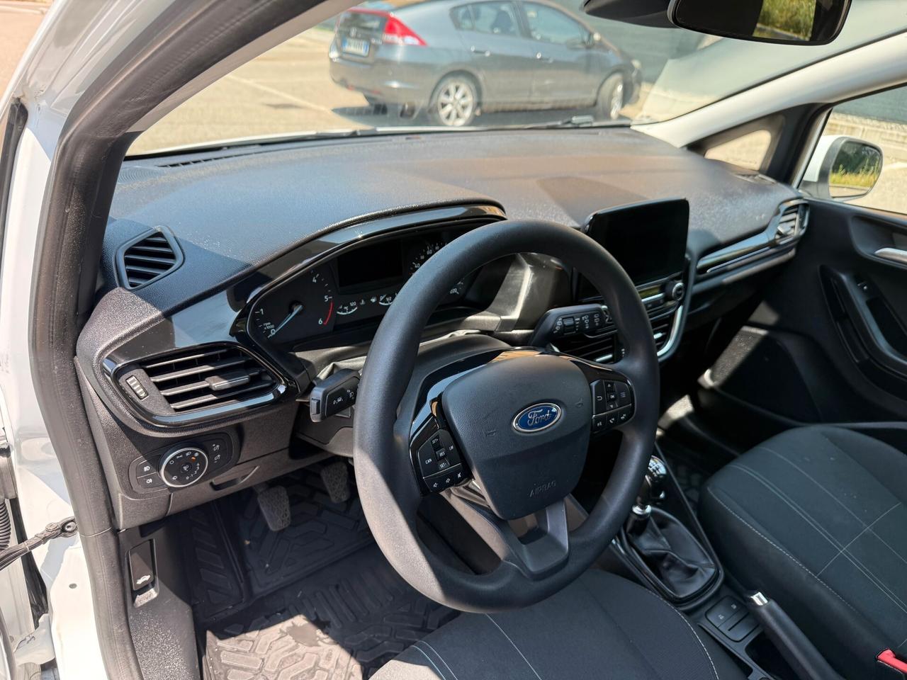 Ford Fiesta 1.5 TDCI - NEOPATENTATI - 12 MESI GARANZIA -
