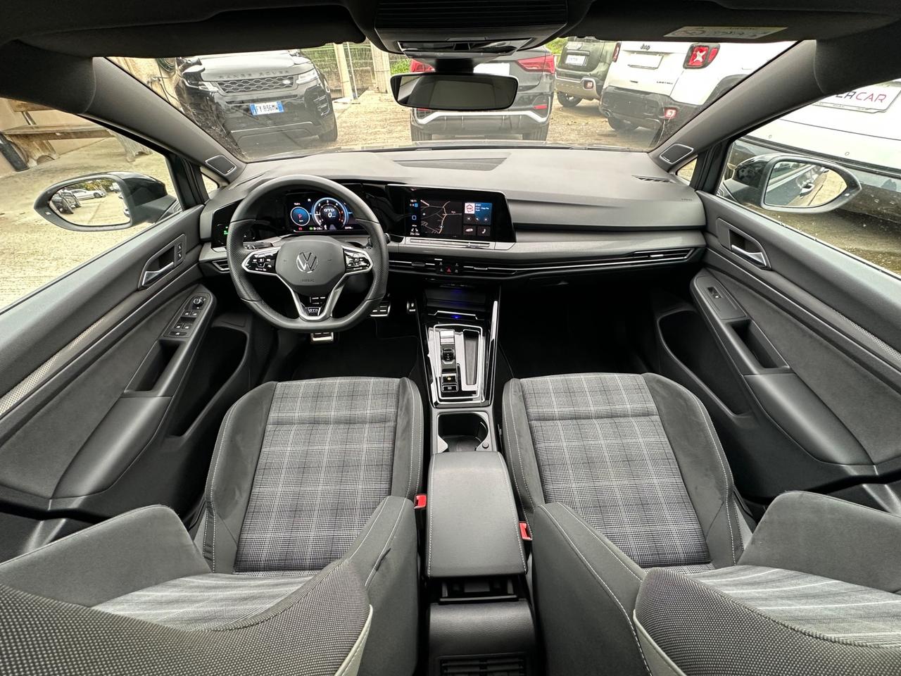 Volkswagen Golf 2.0 TDI DSG SCR Style