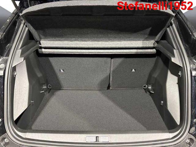 PEUGEOT 2008 1.2 hybrid Allure 136cv e-dcs6