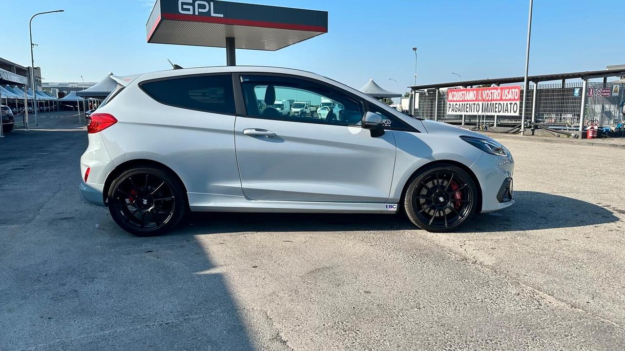 Ford Fiesta 1.5 200 CV 3p. ST UNICO PROPRIETARIO/ KM CERTIFICATI