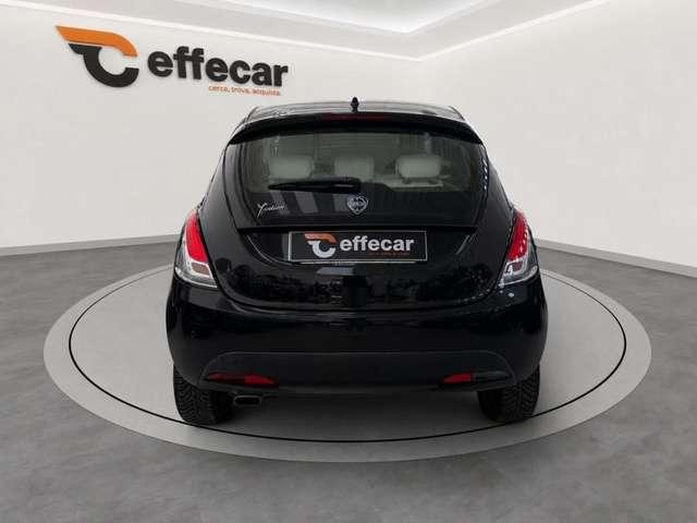 Lancia Ypsilon 1.2 69 CV 5 porte GPL