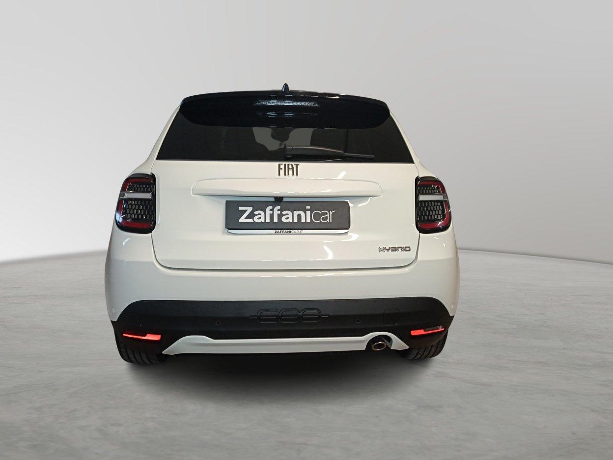 FIAT 600 (2023-->) - 600 Hybrid 110 CV DCT MHEV La Prima