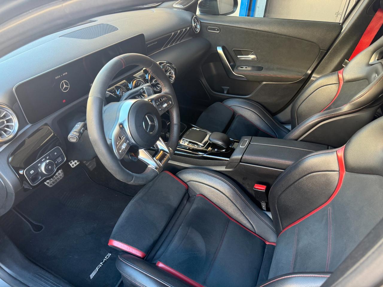 Mercedes-benz A 35 AMG Race Edition